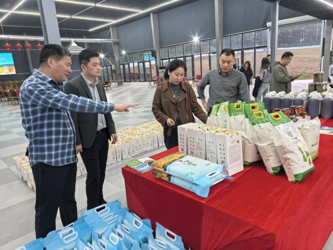 edef2e294af6ba603c414830b5275e32