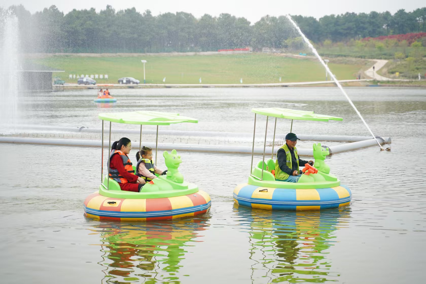 cef051cd7d0301d76a0dbff5016d48bf