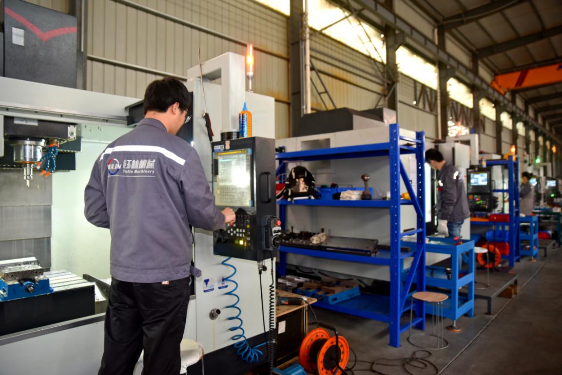 a0d57fc679bfedd29981c5246dd5b315