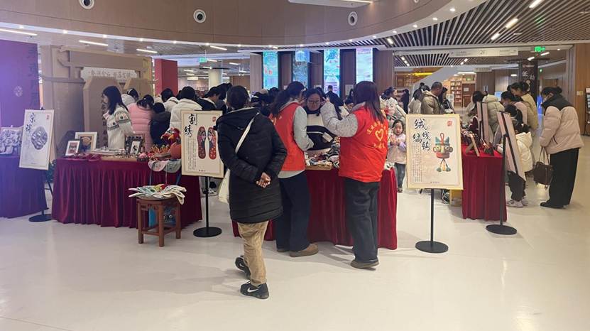 12985ac75a0da475cce8a3ca42b41628