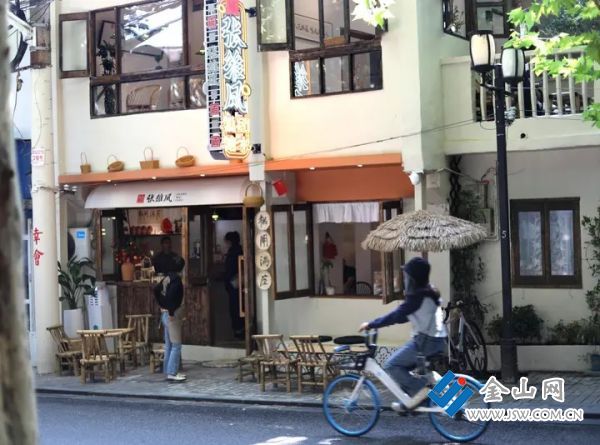 01601c6c5e2b5cf95ae2088868c7611b98.jpg@Jvbxvm2S9YirvCu4OmTDKWBtZlC-UzVpNFHbrBTujFU@rs_fill_720_0@g_sm@q_75@