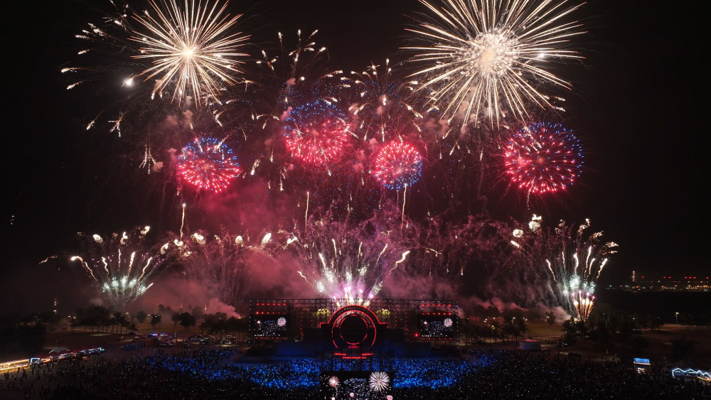 “追光而来”：元旦假期海南旅游消费升温