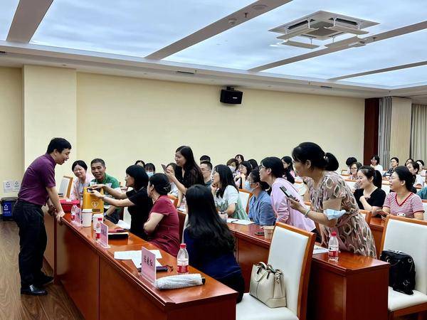 高承远对话蔡迎怡：19年，教人如何与生命赛跑