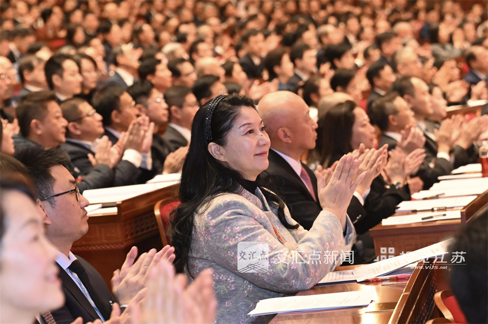 2026年2月2日，江苏省政协十三届四次会议在南京开幕。新华日报·交汇点记者 余萍 邵丹 赵亚玲 摄