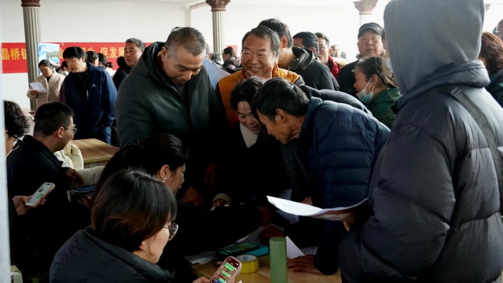 e8c61703073f5bcd97f1a199209beeba