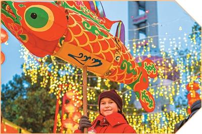 马年春节，世界看到一个更具活力的中国（国际论道）