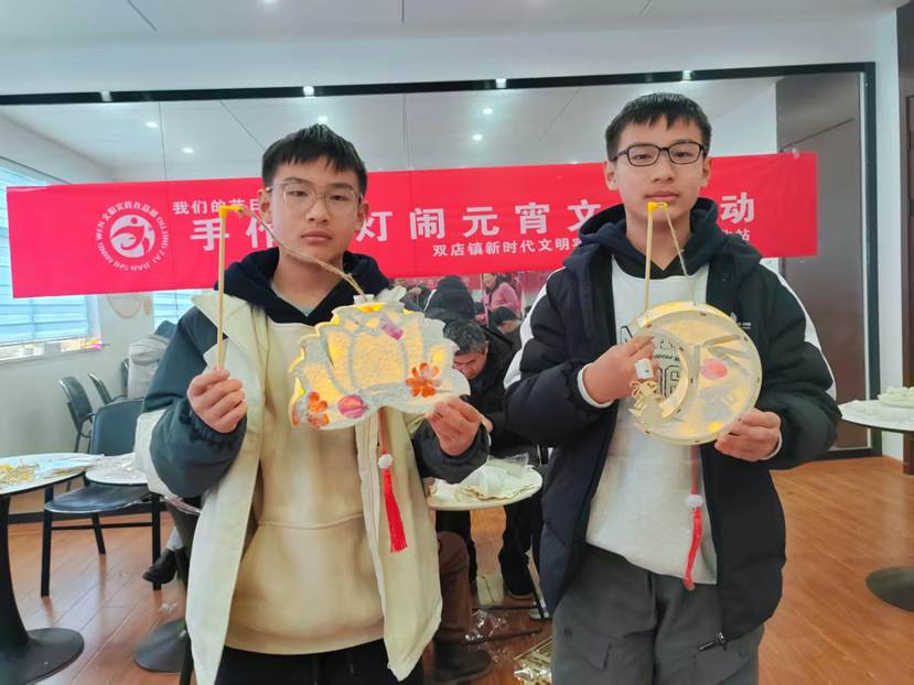 bef303089297c45b3a7c3d14307d6bc0