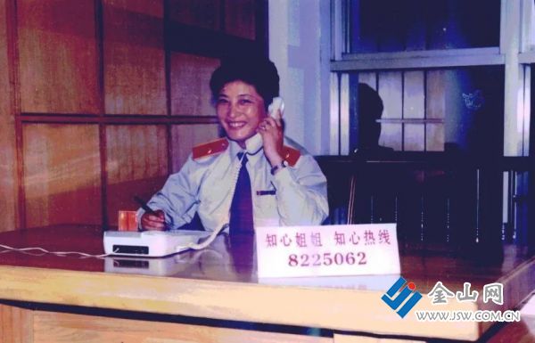 9d906c31469a4fa7930a799c9361f978