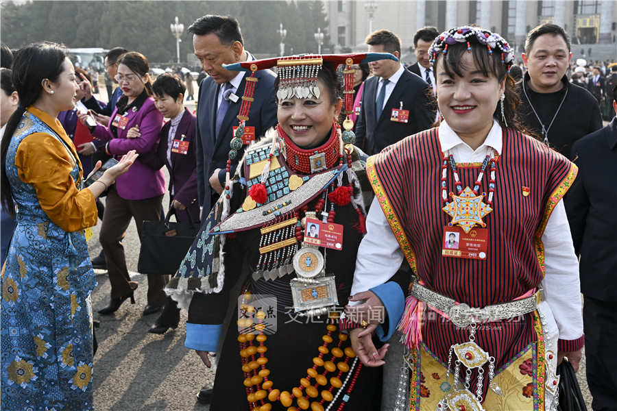 3月12日，十四届全国人大四次会议圆满完成各项议程在北京人民大会堂闭幕。新华日报·交汇点报记者 吴胜 万程鹏 摄