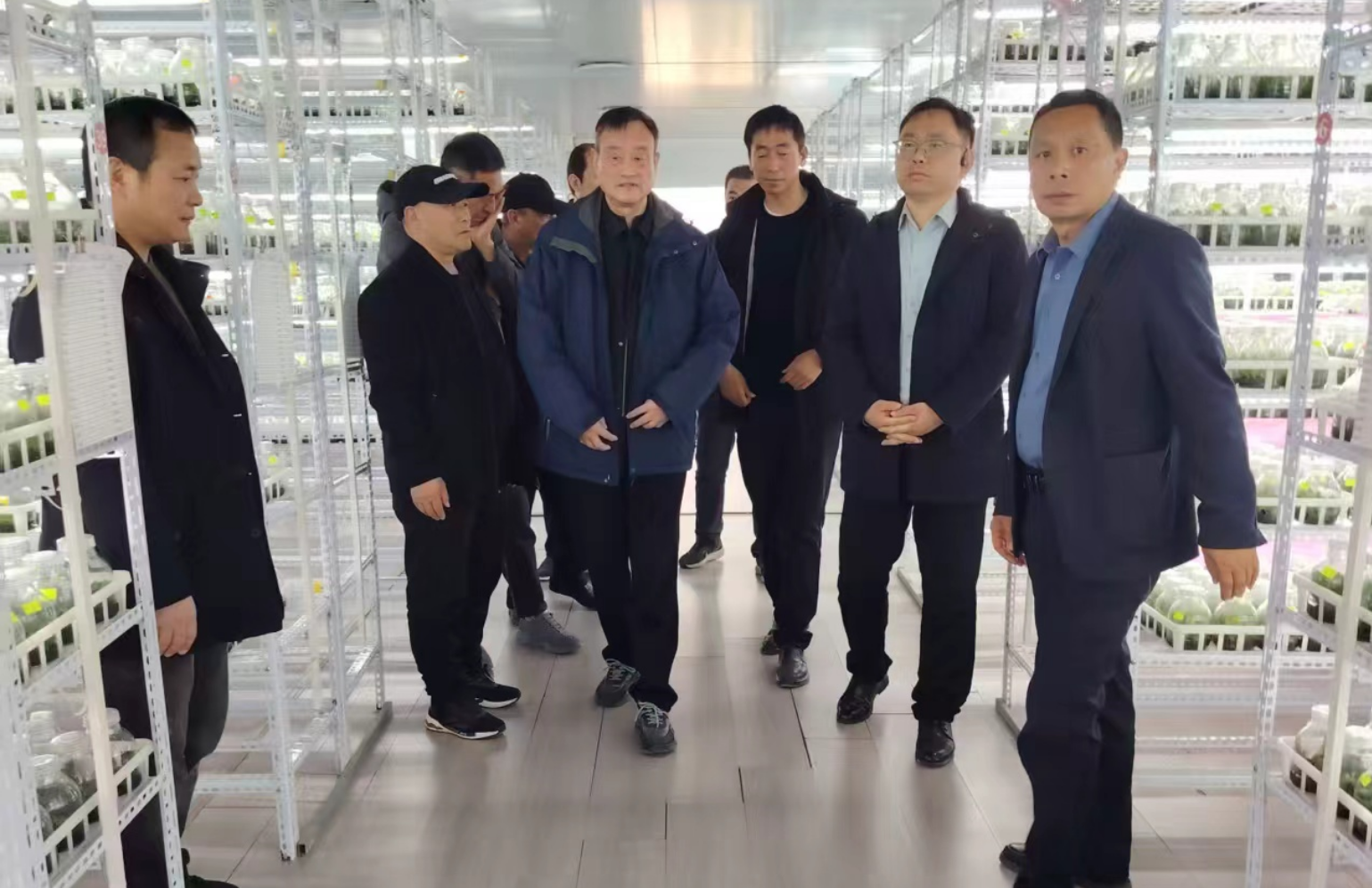 海州区科协和老科协走进双和农业助力民营科技企业提质增效