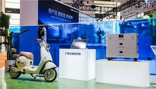 破局能源多元时代，雅迪华宇电池天津展发布华宇极钠S钠电池