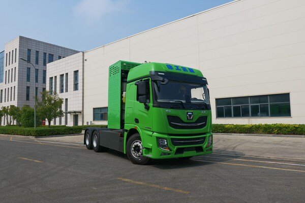 XCMG Hydrogen-Powered Heavy Truck Completes “Hydrogen Marathon” Verification, Advancing Low-Carbon Heavy Transport
