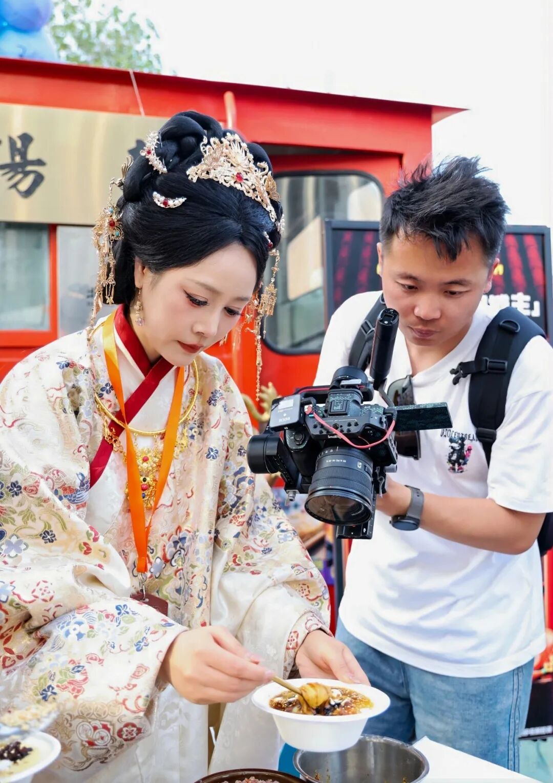 非遗传承人变身“IP主理人”_中国江苏网