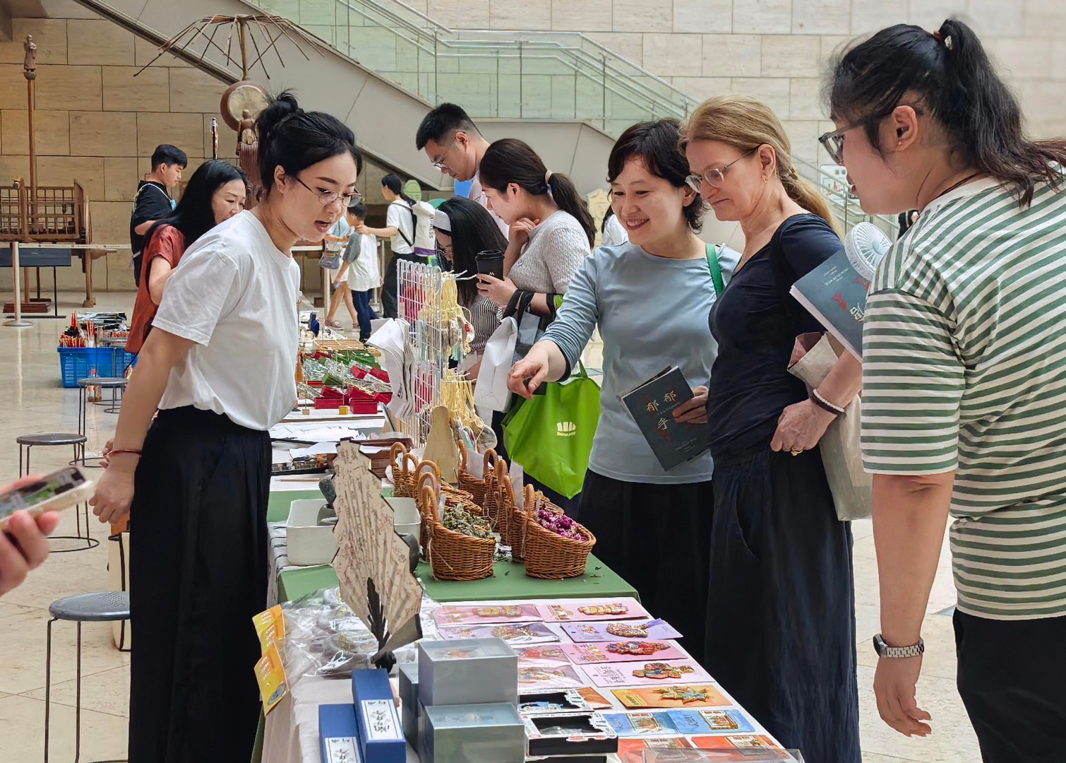 Jiangsu blends tradition and summer fun to fuel cultural tourism boom