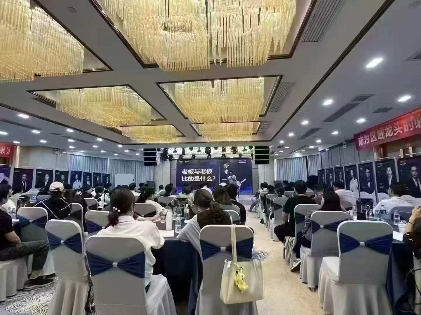 41b8c3d9908e25335d74068ce993df24.jpg
