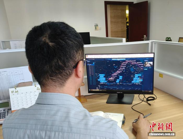 （长江十年行）浙江舟山首单“门到门”落地 江海联运枢纽十年迈新步