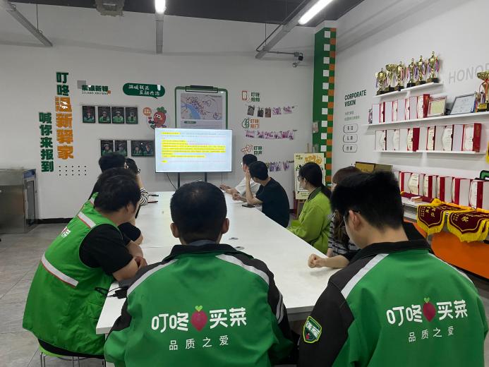 秦灶街道韵城社区：法治护航新发展 服务赋能新群体