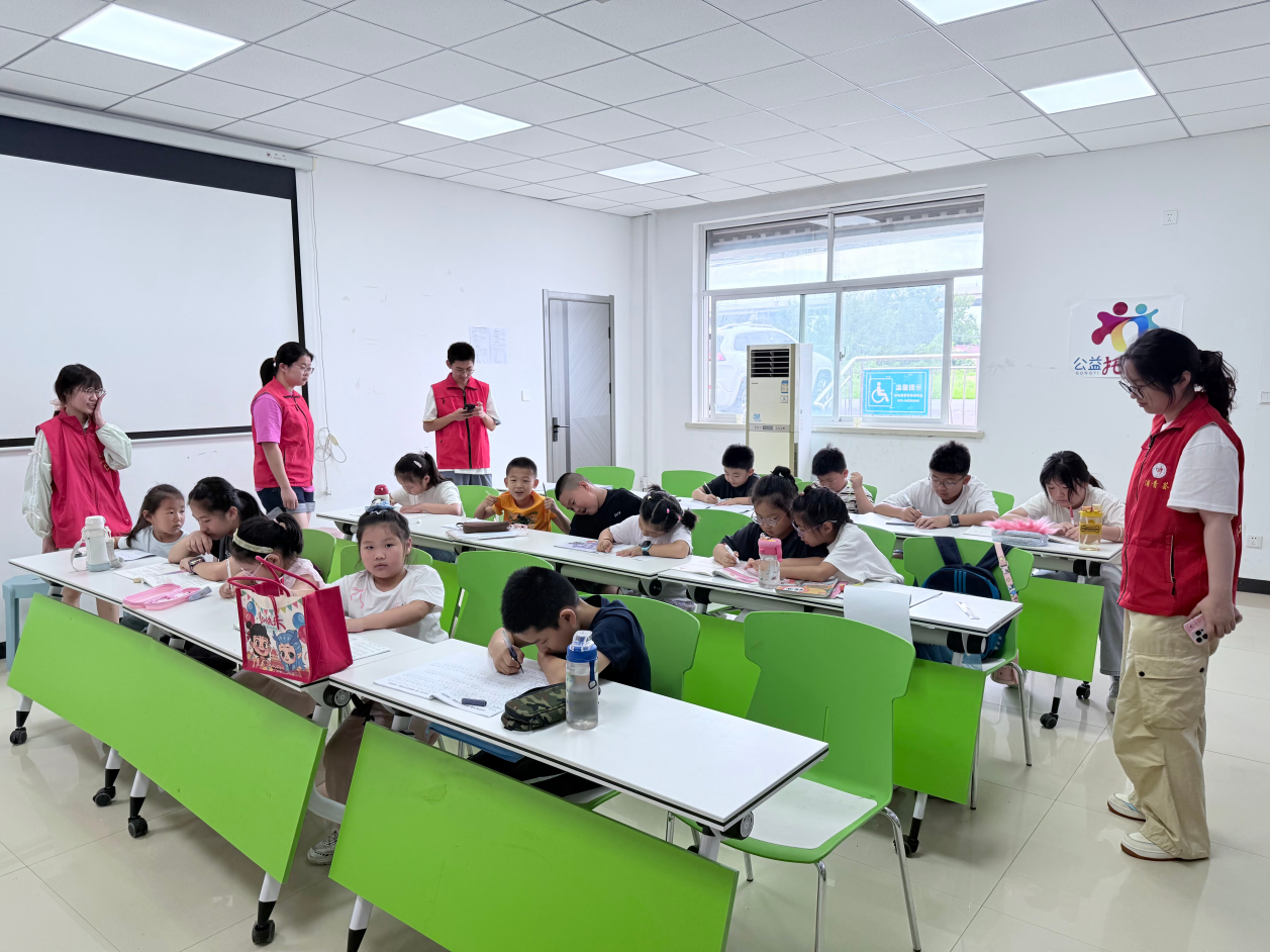 南京市江北新区江浦街道西江口社区：“党建