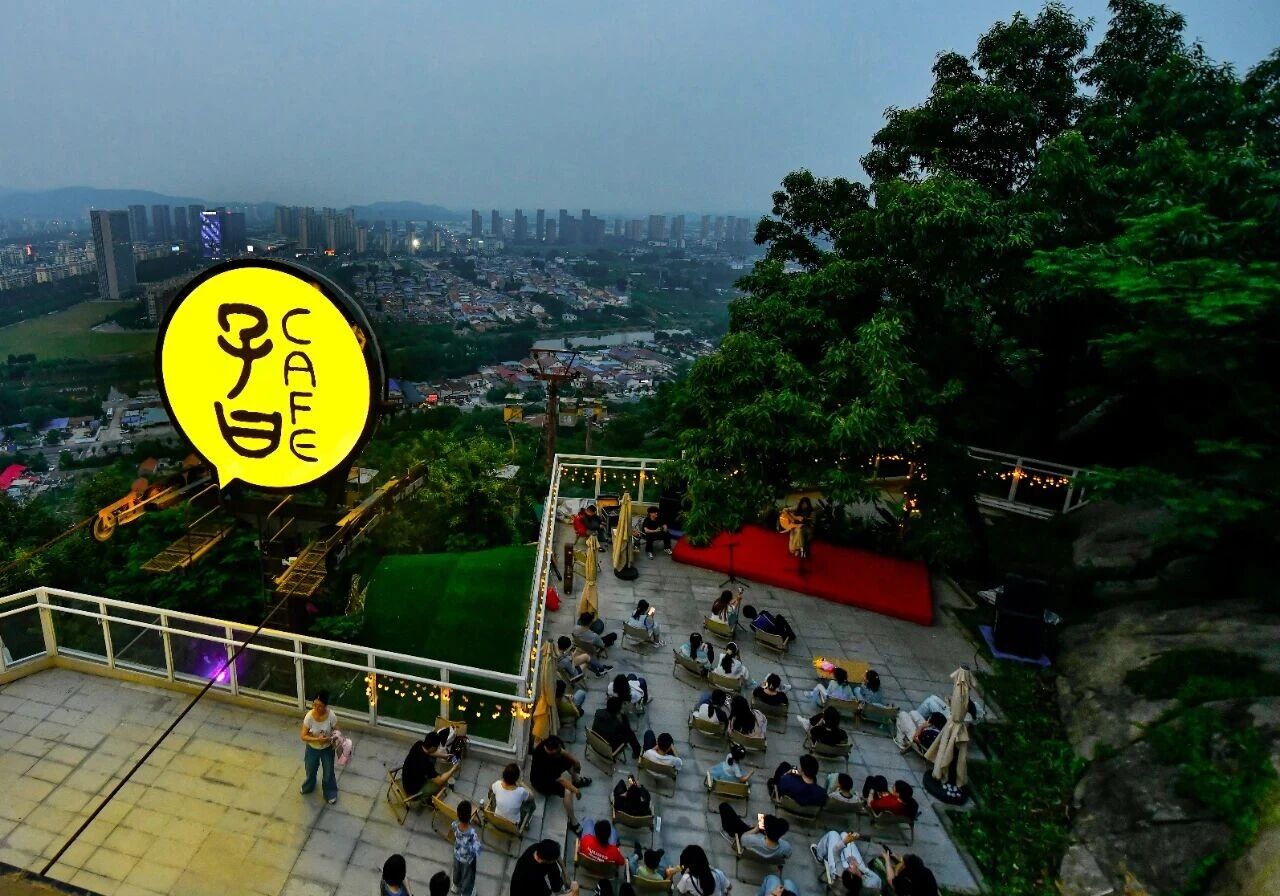 连云港海州：丰富夜游业态场景 解锁夏日烟火新体验