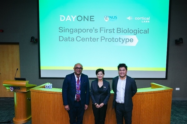 Photo: from left to right includes Professor Rickie Patani (Professor of Neuroscience, NUS Medicine, Director, NUS LSI Neurobiology Programme, Chair, Neuroscience Translational Research Programme, NUS Medicine); Jamie Khoo (CEO, DayOne Data Centers); and Dr. Hon Weng Chong (Founder & CEO, Cortical Labs). Photo: from left to right includes Professor Rickie Patani (Professor of Neuroscience, NUS Medicine, Director, NUS LSI Neurobiology Programme, Chair, Neuroscience Translational Research Programme, NUS Medicine); Jamie Khoo (CEO, DayOne Data Centers); and Dr. Hon Weng Chong (Founder & CEO, Cortical Labs).