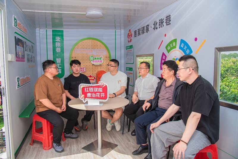 新闻配图
