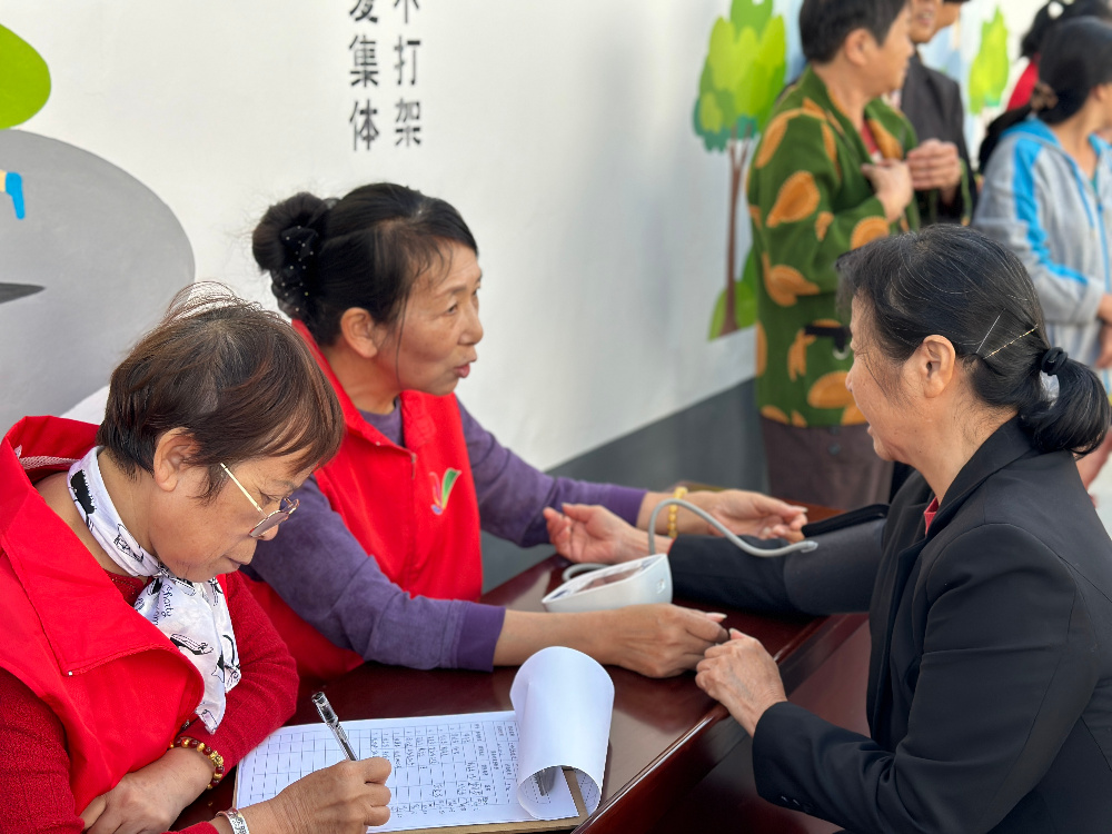 慈善汇聚，爱在“柘”里